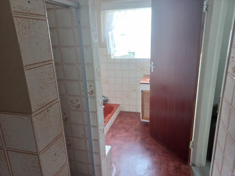 6 Bedroom Property for Sale in Klawer Western Cape